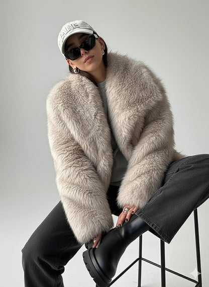 Women’s Cropped Faux Fur Jacket – Plush Lapel Collar Snap-Button Coat, Long Sleeve Winter Outerwear